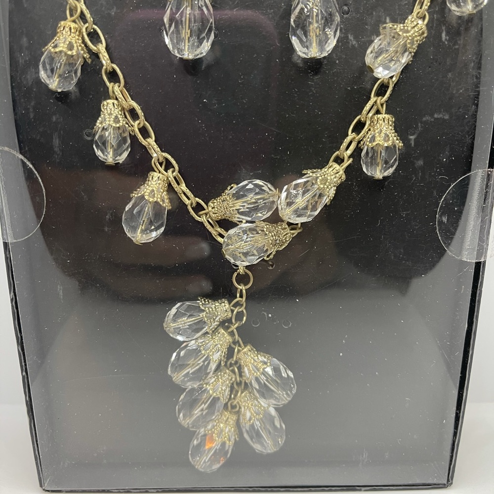 Rampage Crystal Necklace and Ear Rings